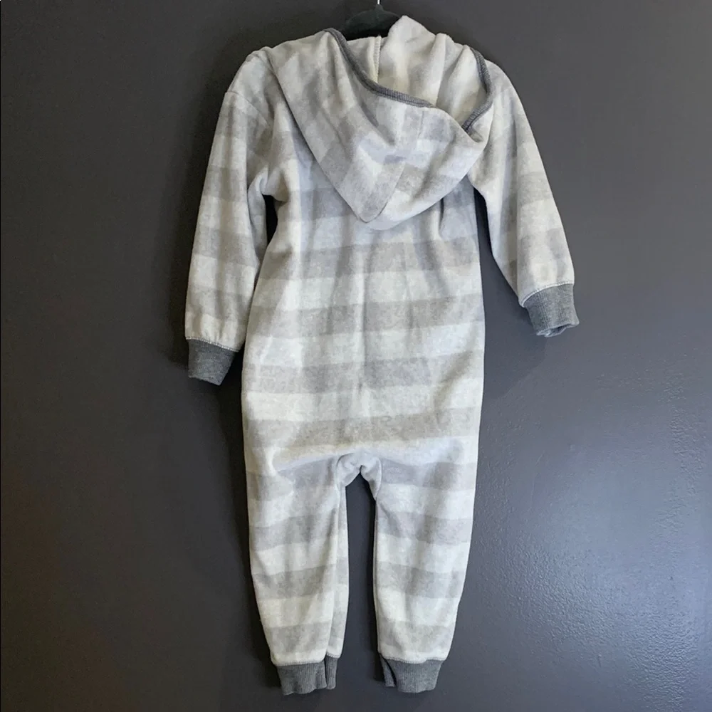 Carter’s Cozy Gray Striped Kids One Piece size 18m